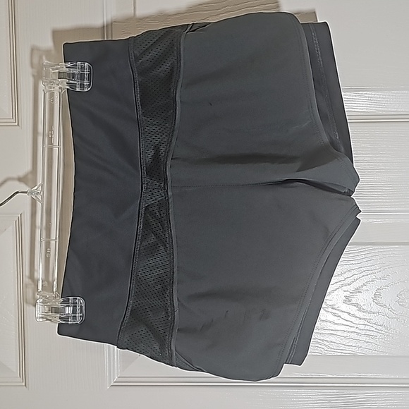 Alexa Roberts Lined Gray Gym Running Shorts Size S See Photos. - Picture 2 of 5